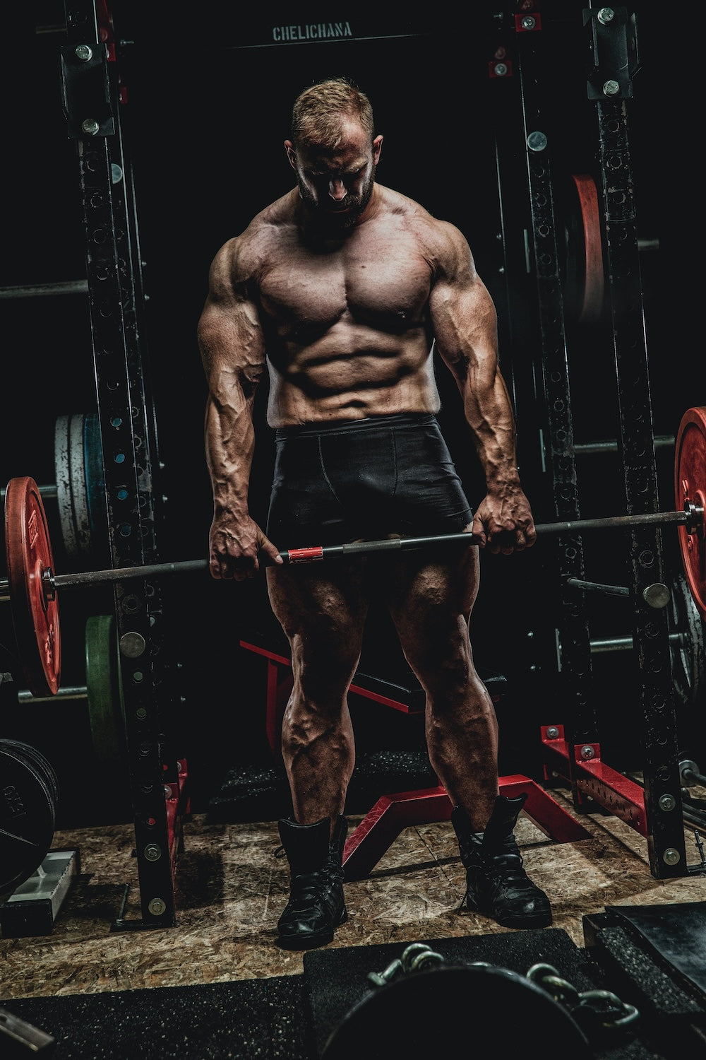 HEAVY LIFTING TO BUILD MUSCLE - A Big Charles and Skinny Pete Story, part 1